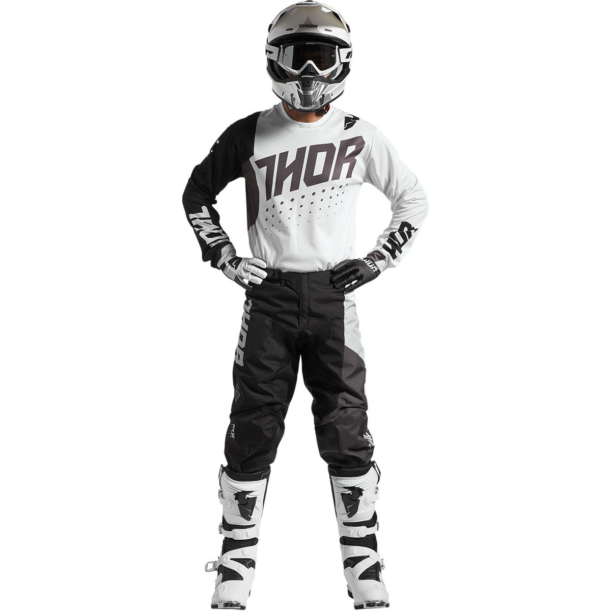 black dirt bike gear